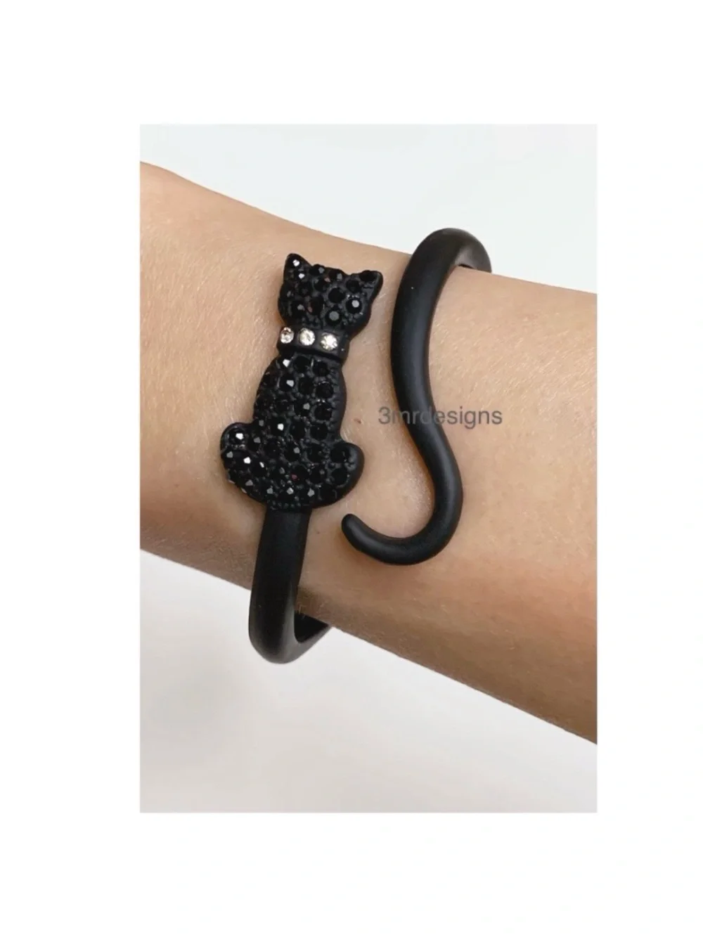 NWT VIRAL True To Form Halloween Black Cat Glass Stones Matte Black Metal Hinged